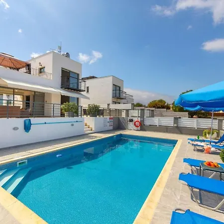 Lenia's Sea View Villa Latchi