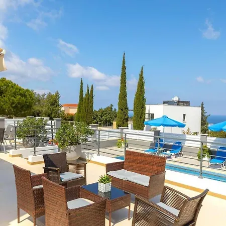 Lenia's Sea View Latchi